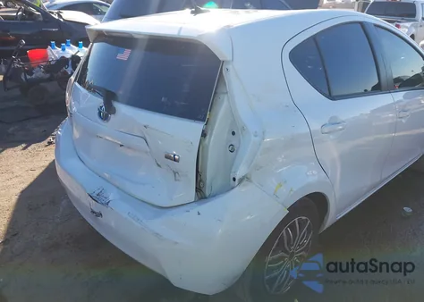 2012 Toyota Prius C Three from USA, damaged, VIN JTDKDTB33C1006248